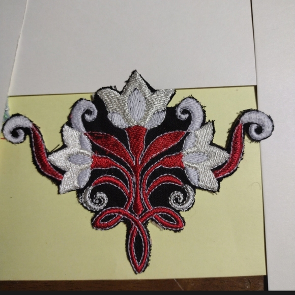 Embroidery Flower Patch - Picture 4 of 4